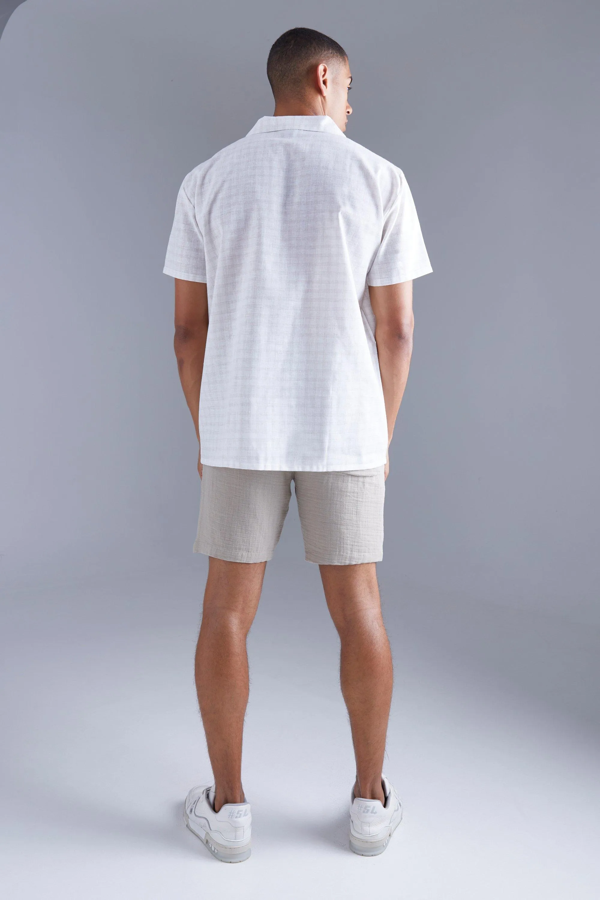 Boohoo White Short Sleeve Oversized Grid Check Mens Shirt