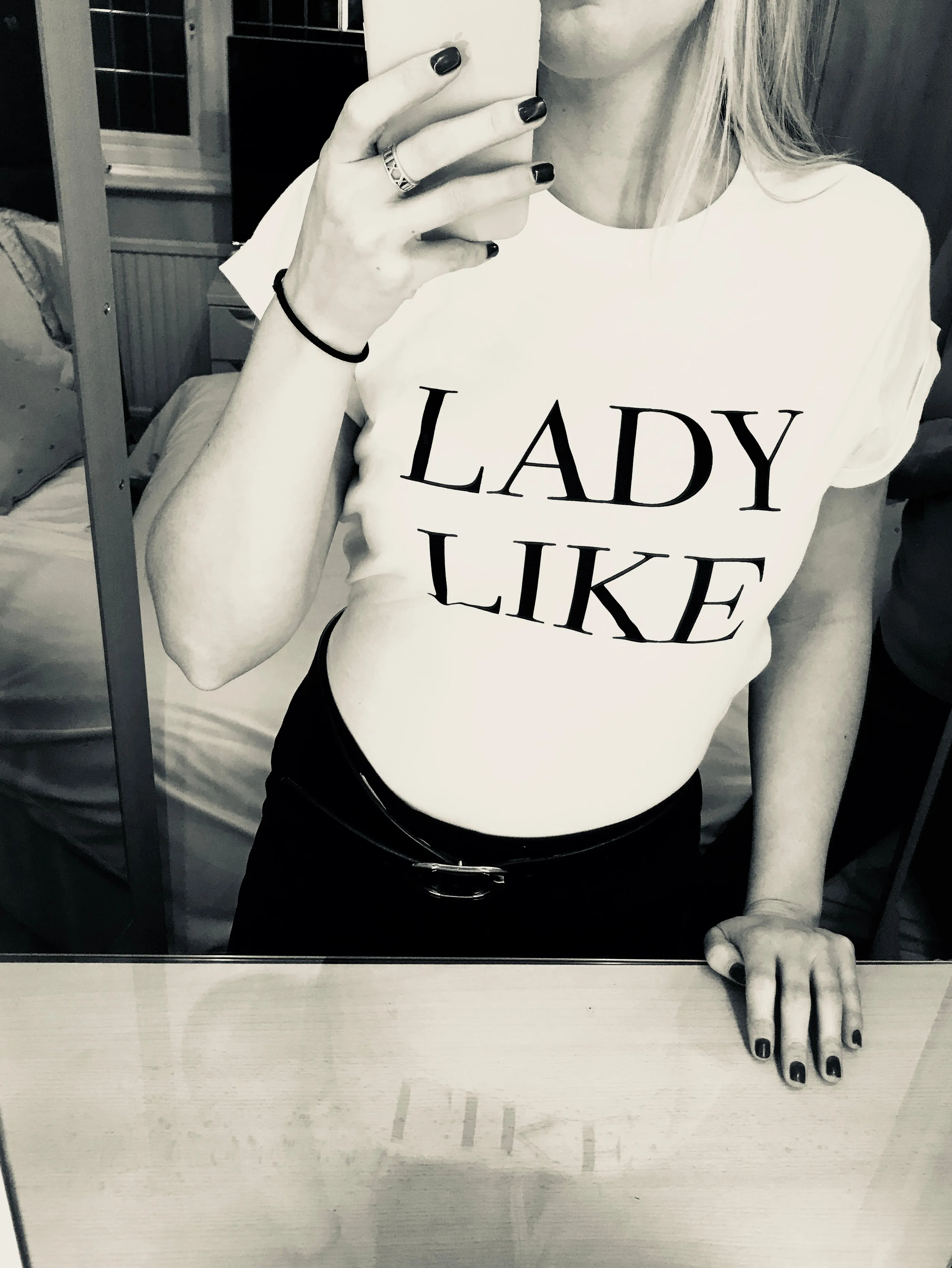 LADY LIKE - BLACK SLOGAN T SHIRT CT078