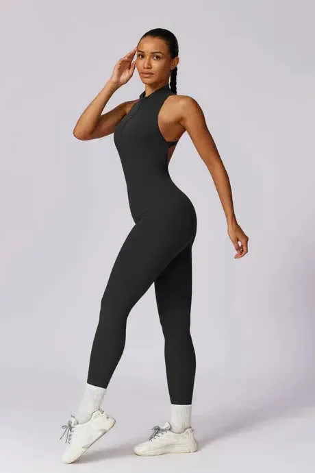 Lysandra – High-neck zip – Modern activewear suit