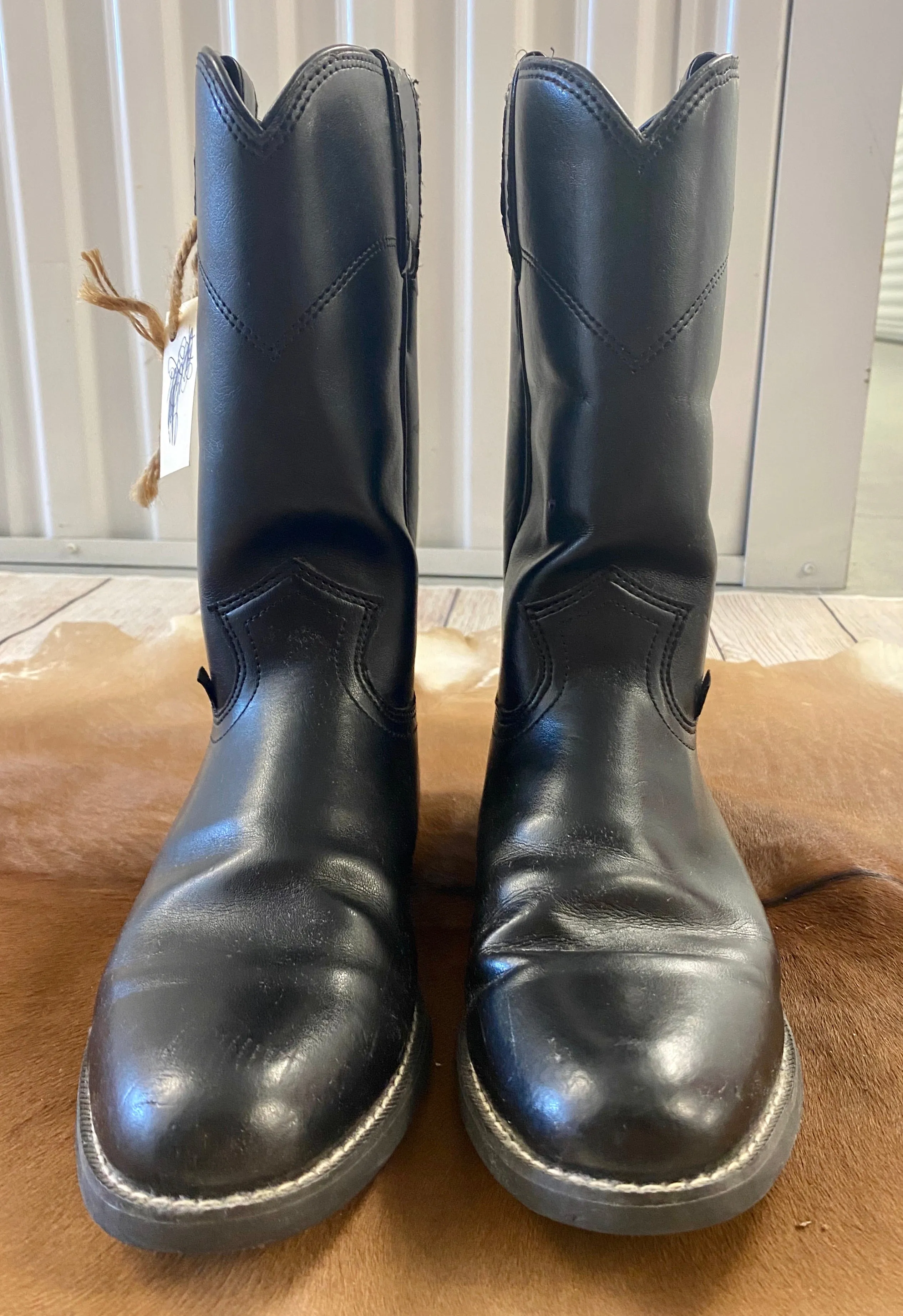 Vintage Justin Black Cowboy Boots