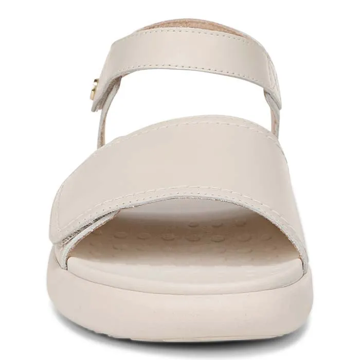 Womens Vionic Awaken in Cream